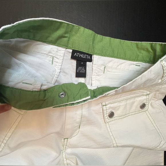 Athleta women crop pants in whiteKhaki with 8 pockets & green stitching Sz4. U15 - Picture 6 of 10